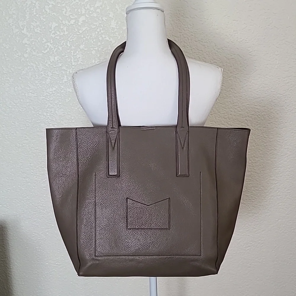Michael Kors pebbled leather large tote bag - Picture 4 of 11